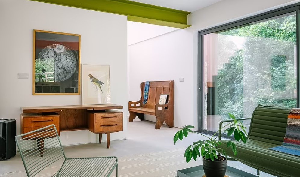 Grand Designs Eco Futural Glazing picture window