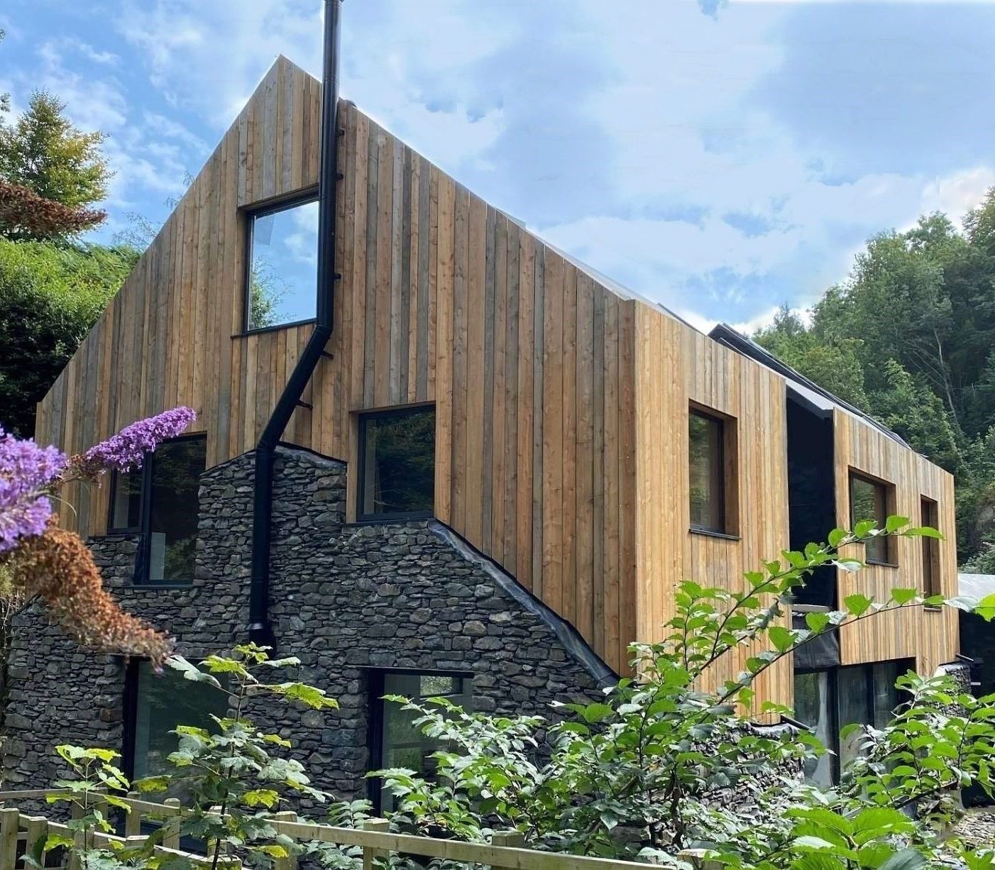Marlin Ecofutural contemporary aluminium windows Grand Designs