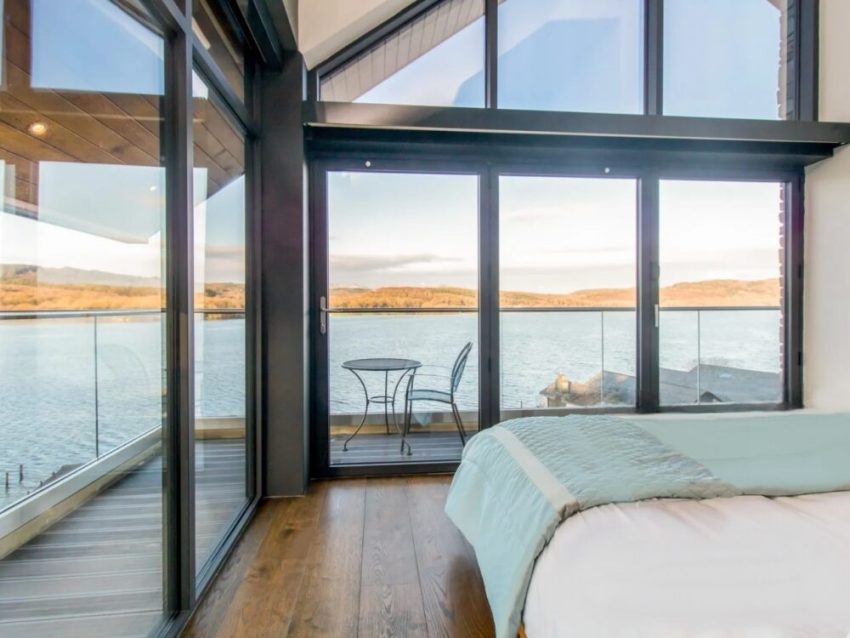 Bespoke glazing corner bifolding doors