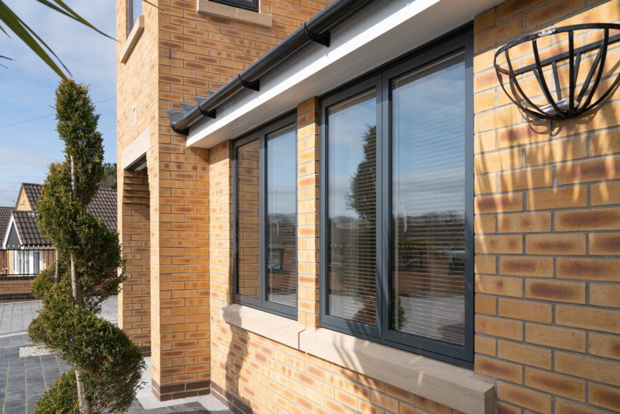 Aluminium Classic Window Flush Contemporary – Anthracite