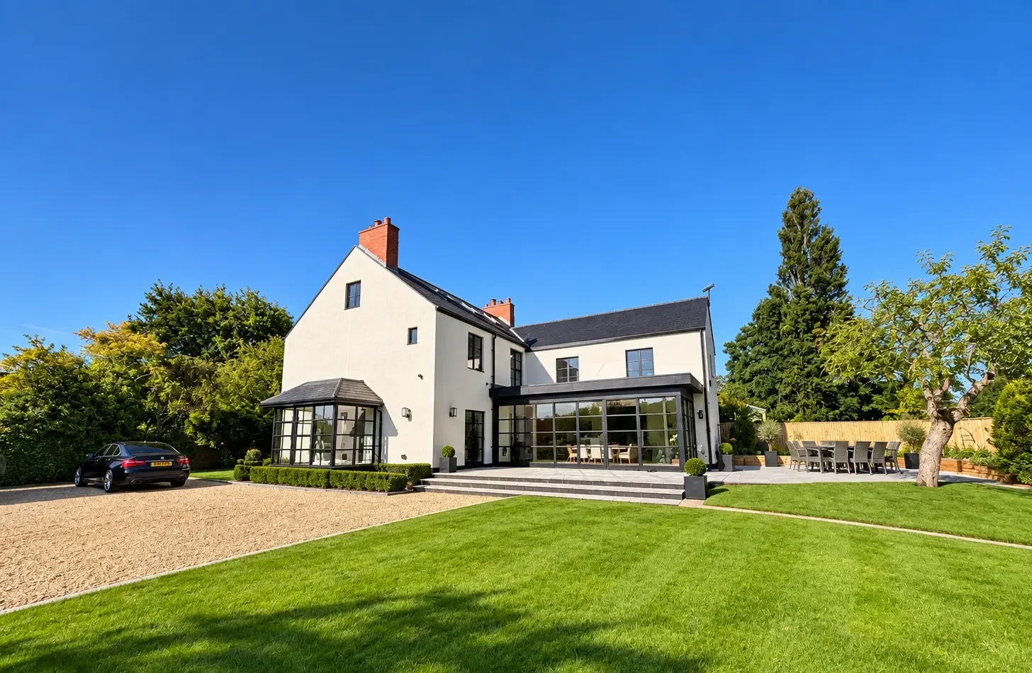 Heritage glazing in characterful Nottinghamshire home